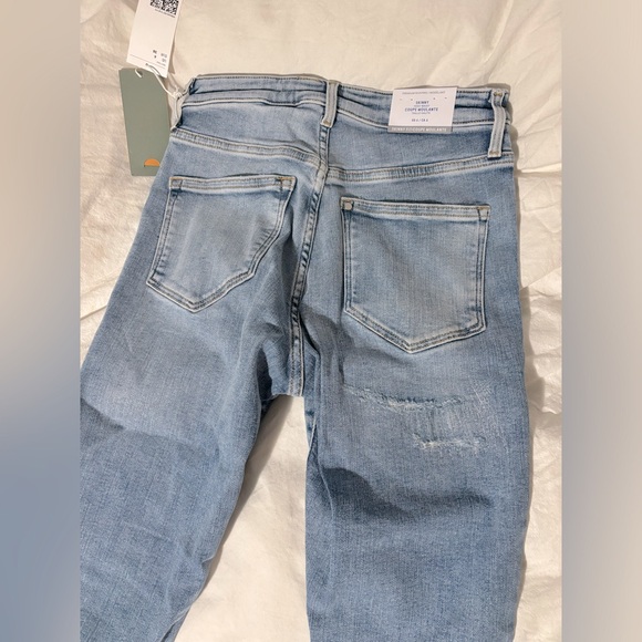 H&M Skinny Jeans - Picture 4 of 5